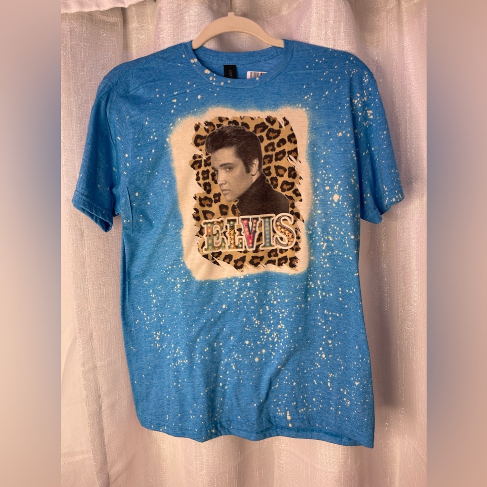 ✨ELVIS GRAPHIC TEE✨